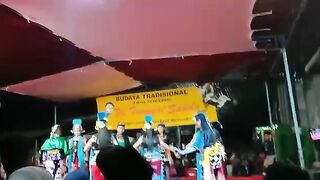 Seni budaya tari Jawa (pentul)