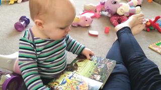 Funniest Baby Try To Read: What's New Baby? Cute Babies Videos