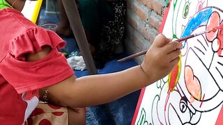 vica mengambar