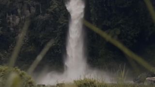 Video Cinematic Waterfall