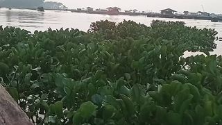 Senja di perahu....