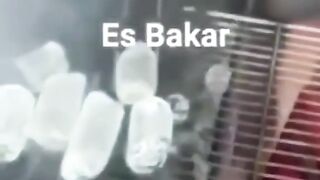 Es Bakar