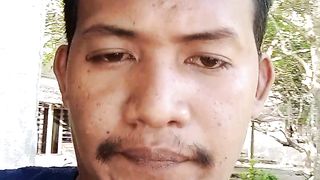 LAGI DUDUK AJA GAIS