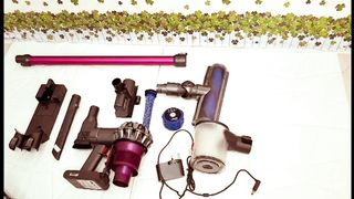فتح الكرتون مع شرح تفصيلي الجزء الثاني DYSON Cordless Vacuum كل ما تحتاج معرفته