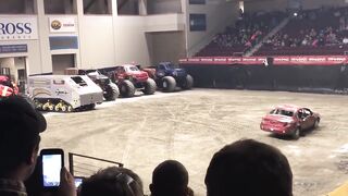 Monster Truck Destruction