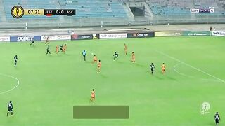 ملخص مباراه الاهلى والترجى التونسى (3_0)بيسى تاو وكهربا خلو الملعب معقربا
