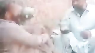 Politics ko la kr koi bhai bahess na kry ????????