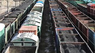 Предатели в РОССИИ! Чиновники ДАРОМ вывозят БОГАТСТВА РОССИИ на Запад