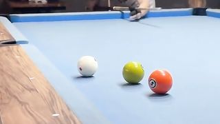 Beautiful billiard player????
