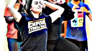 "Bollywood Beats Unleashed: Mesmerizing Dance Moves by Talented Girls"
