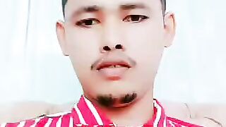 Penuh kecewa