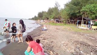 Pantai Muara indah Asemdoyong
