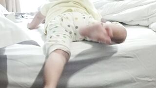 baby learning to get out of bed