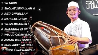 bersholawat sambil membakar semangat