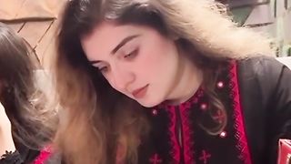 SINDHI SONG: TOON DILBAR MAN NOKAR SIRKAR JO.