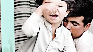 shrm sy mur jao kanwari larkio