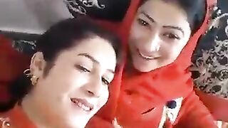beautiful two girls  viral video