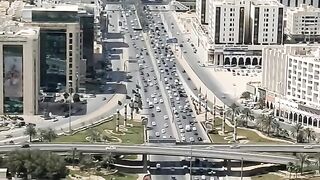 DUBAI KA FLYOVER.