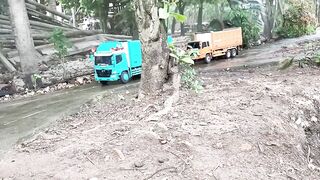 SIMULATION MINIATURE TRUCK - TWO UNIT RC HINO DAM TRUCK RC EXSAVATOR RC BULDOZER DRAIN MUD IN THE RIVER
