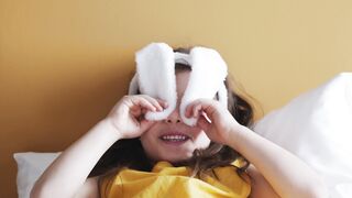 Cute Girl Reaction