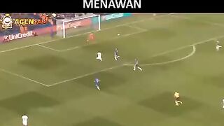 Kumpulan tendangan gol volly
