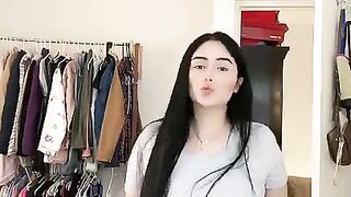 Viral cewek bohay goyang mantap