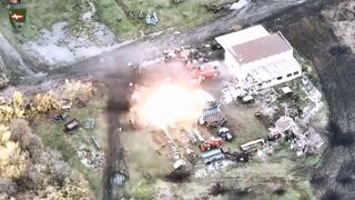 Ukraine's 14th Mechanized Brigade artillery strike on Russian Ural-4320