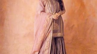 Find 'pakistani actress beautiful dresses' on TikTok - TikTok Search.