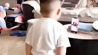 Viral cute baby dancing
