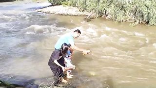 Menetrslisir air sungai
