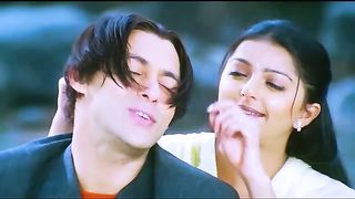 Tumse_Milna_Baatein_Karna___%E2%9D%A4%EF%B8%8F90s_Love%E2%9D%A4%EF%B8%8F___Tere_Naam_2003___Alka_Yagnik%2C_Udit_Narayan___Salman_Khan(360p).