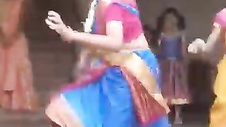 Viral Dance in Stage
