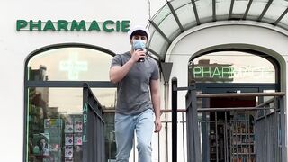 VOLER le TÉLÉPHONE des GENS TOUS HABILLÉ PAREILS