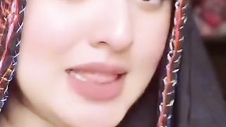 TAYKON BLACK PASAND HAY MENKON WHITE PASAND HAY.