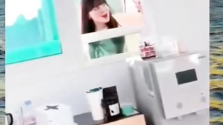 Muehehe ketahuan deh