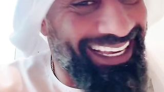 ايماراتي مريول 12