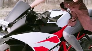 Girl bike rider ❤️