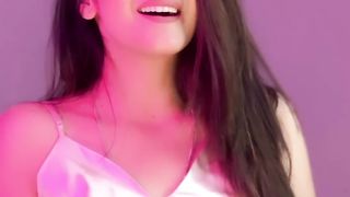 Beautiful girl with Song 4