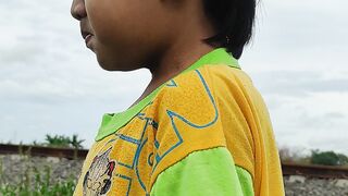 Lihat kereta 2 lokomotif
