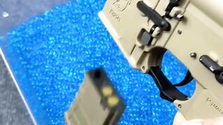 The gun toys