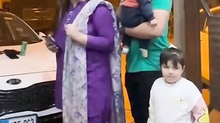 Dall Aor Baitaiy Mean Faraq He Nain Wahwah Anti