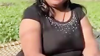 MERY KOI BADIN KE PIYSAH BOJHAY.