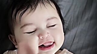 Baby funny excited????