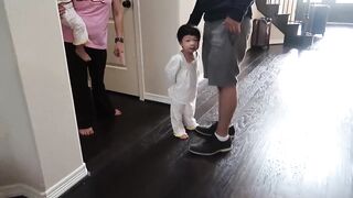 Primer viaje en avión de Ryan en clase ejecutiva a Japón + tour por el hotel en Japón