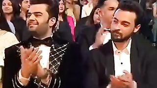 5199555874412411223_play.mp4_logo_US.