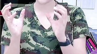 Viral Cewek  Beraksi menggoyang