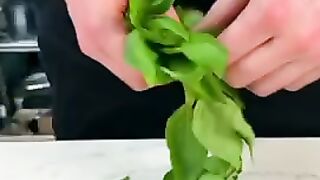 How make creamy pesto gnocchi