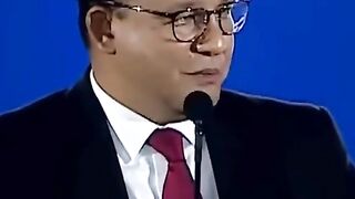 TIDAK ADA LAWAN POLITIK YANG ADA TEMAN BERDEMOKRASI