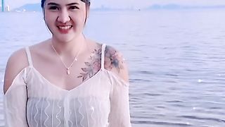 Viral Cewek Cantik bohai ada di pantai