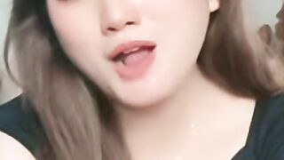 Viral Cewek Bohay Cantik mulus